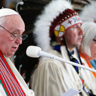 Papst Franziskus spricht in einem Wortgottesdienst bei einer Pilgerfahrt am Lac Sainte Anne (Kanada) am 26. Juli 2022.
