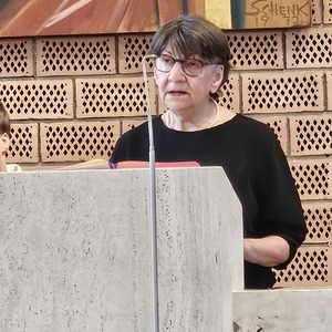 Lektorin Pfarrkuratorin Gerti Ankerl