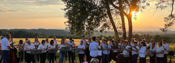 Pjevački zbor Nova Gora