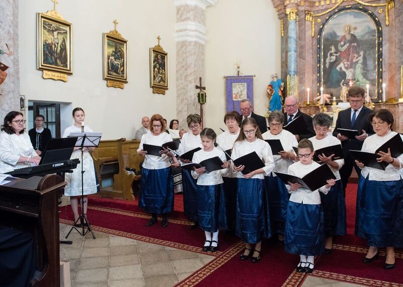 Chor 'Slavuj' aus Kroatisch Schützen