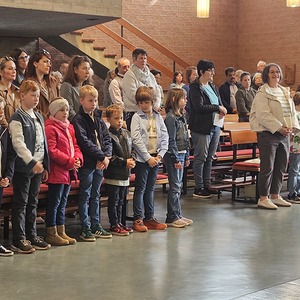 Erstkommunionkinder und Gäste