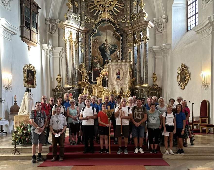 Fußwallfahrer inLoretto