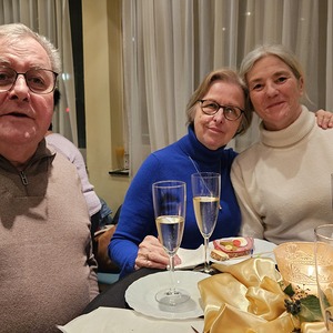 Helmut Mayerhofer und Traude Bauch mit Gerda Schrammel